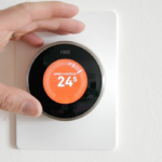 Test & avis sur le Thermostat Nest : design, confort et économie pour votre logement