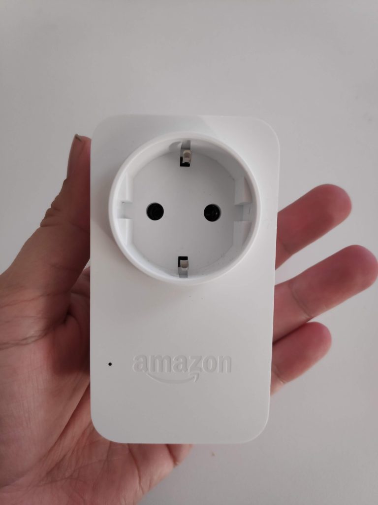 Amazon Smart Plug dimensions